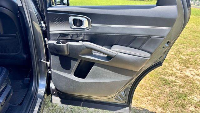 used 2021 Kia Sorento car, priced at $26,687
