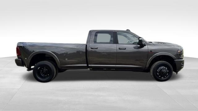 new 2025 Ram 3500 car, priced at $92,785