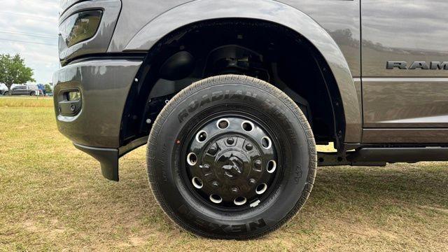 new 2025 Ram 3500 car, priced at $92,785