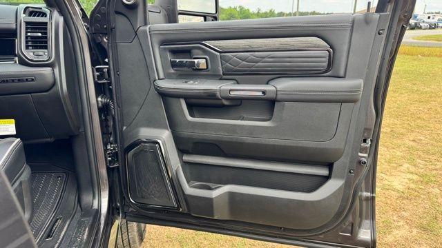 new 2025 Ram 3500 car, priced at $92,785