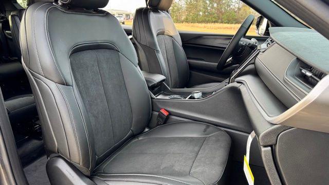 new 2025 Jeep Grand Cherokee L car, priced at $42,420