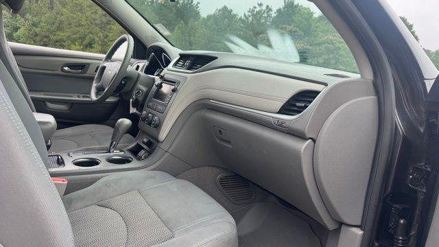 used 2017 Chevrolet Traverse car, priced at $8,200
