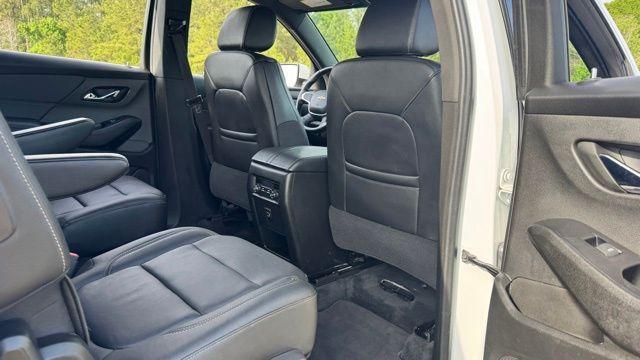 used 2023 Chevrolet Traverse car, priced at $26,877