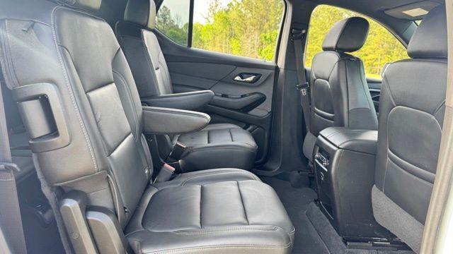 used 2023 Chevrolet Traverse car, priced at $26,877