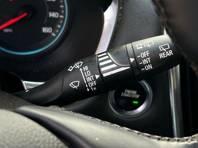 used 2023 Chevrolet Traverse car, priced at $26,877