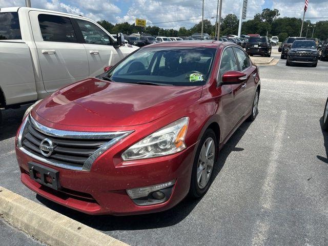 used 2014 Nissan Altima car, priced at $8,888