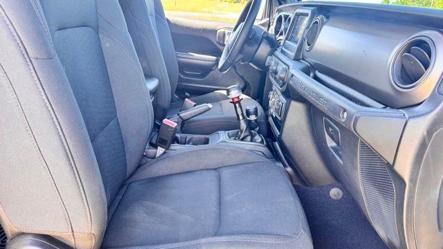 used 2021 Jeep Wrangler Unlimited car, priced at $28,211