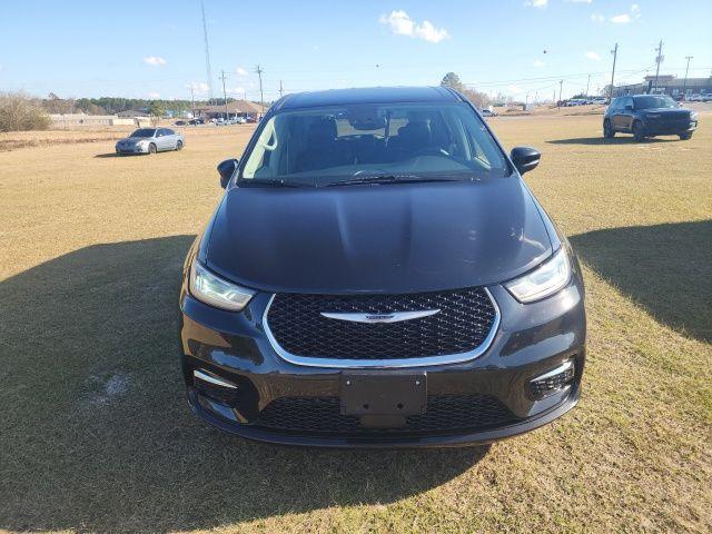 used 2023 Chrysler Pacifica car, priced at $24,911