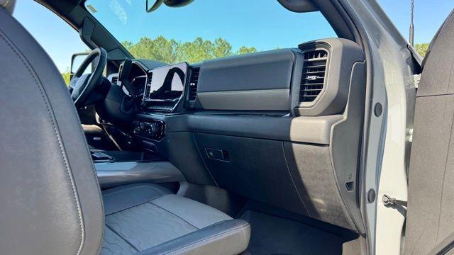 used 2024 Chevrolet Silverado 2500 car, priced at $76,887