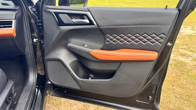 used 2022 Mitsubishi Outlander car, priced at $25,987