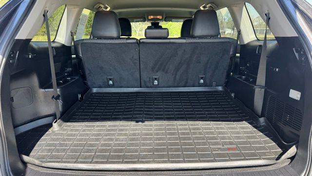 used 2019 Toyota Highlander car, priced at $20,587