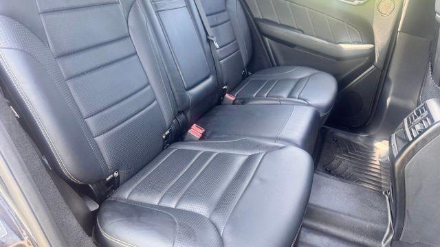 used 2013 Mercedes-Benz M-Class car, priced at $25,000