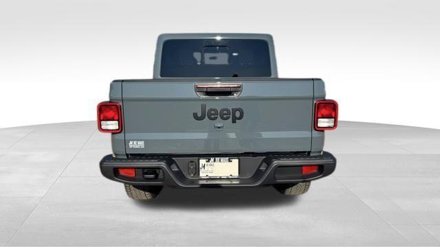 new 2025 Jeep Gladiator car, priced at $39,640
