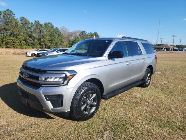 used 2022 Ford Expedition Max car, priced at $30,000