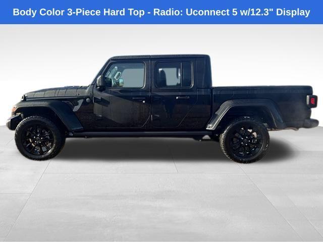 new 2025 Jeep Gladiator car, priced at $40,307