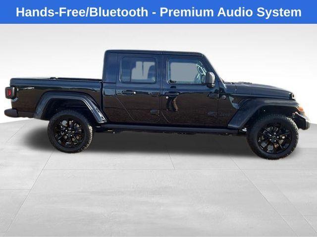 new 2025 Jeep Gladiator car, priced at $40,307