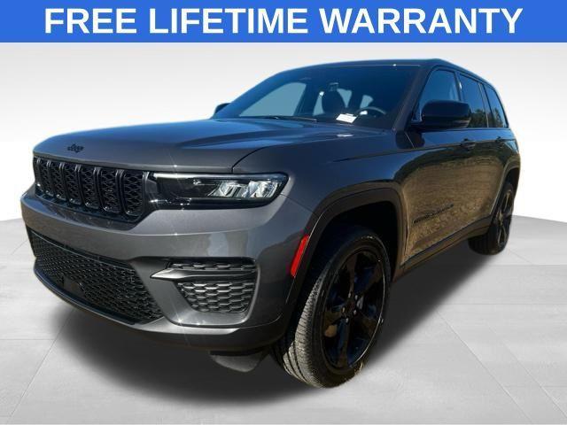 new 2025 Jeep Grand Cherokee car, priced at $39,410