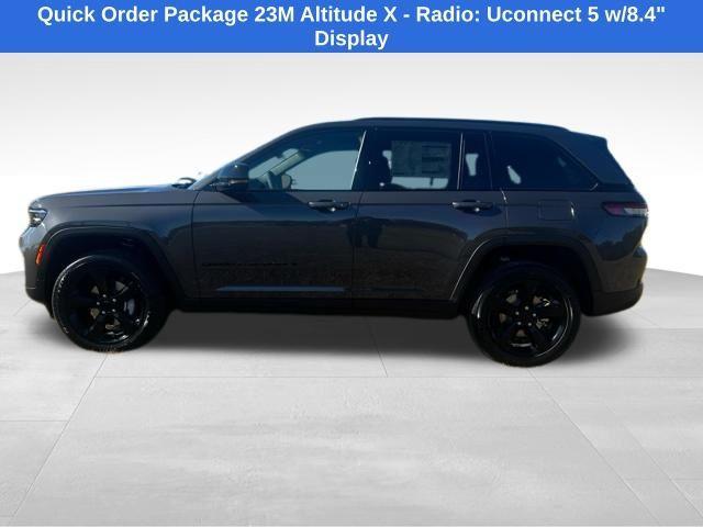 new 2025 Jeep Grand Cherokee car, priced at $39,410