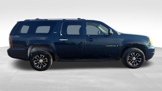 used 2007 GMC Yukon XL car, priced at $5,987