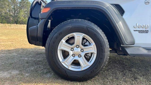 used 2018 Jeep Wrangler Unlimited car, priced at $21,211