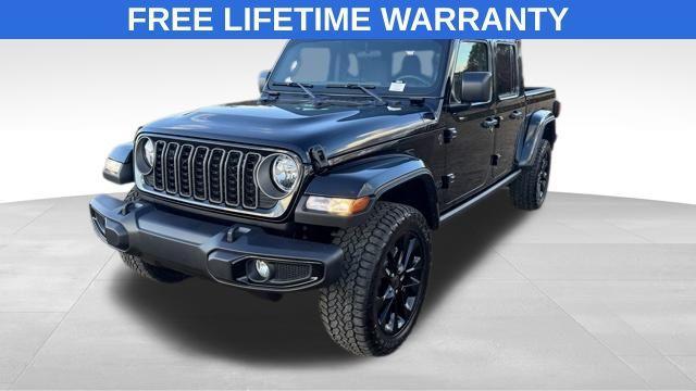 new 2025 Jeep Gladiator car, priced at $40,307