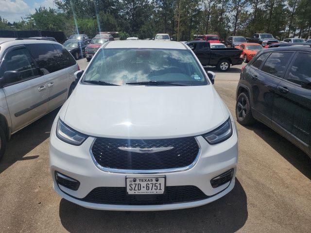 used 2023 Chrysler Pacifica car, priced at $25,490