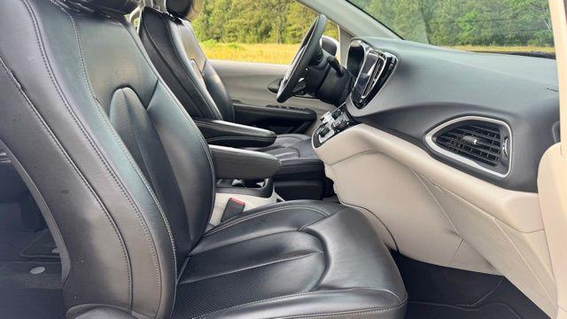 used 2023 Chrysler Pacifica car, priced at $25,290