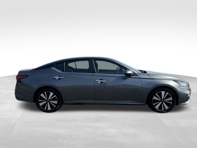 used 2022 Nissan Altima car, priced at $19,710