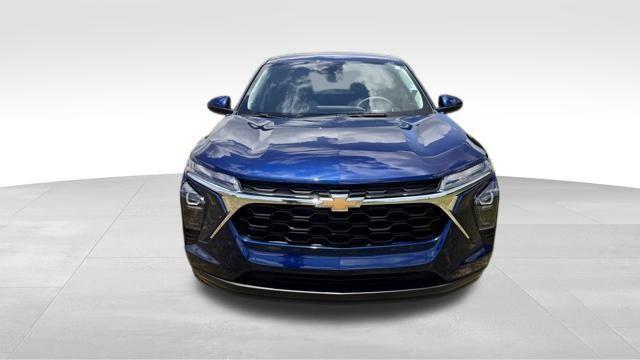 used 2024 Chevrolet Trax car, priced at $20,987