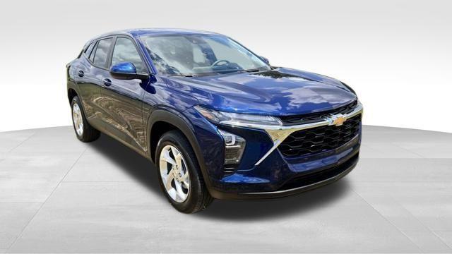 used 2024 Chevrolet Trax car, priced at $20,987