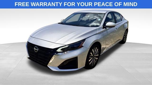 used 2023 Nissan Altima car, priced at $21,587