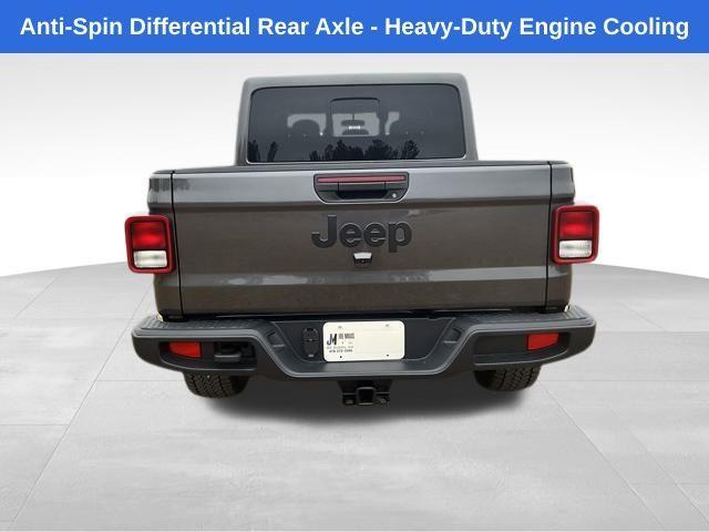 new 2025 Jeep Gladiator car, priced at $39,487