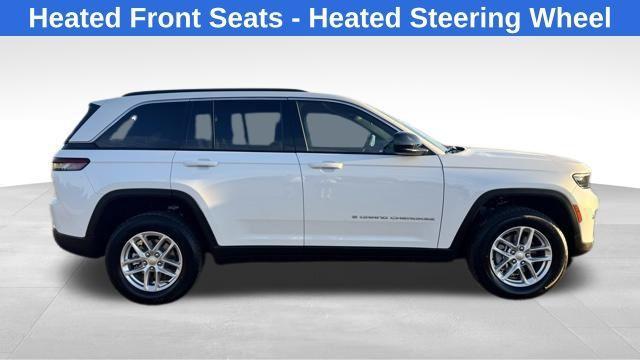 new 2025 Jeep Grand Cherokee car, priced at $34,375