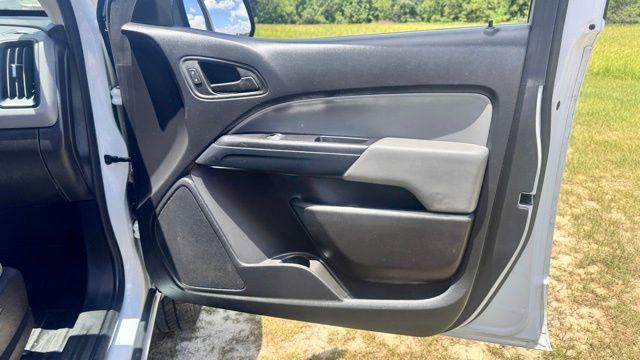 used 2022 Chevrolet Colorado car, priced at $19,987