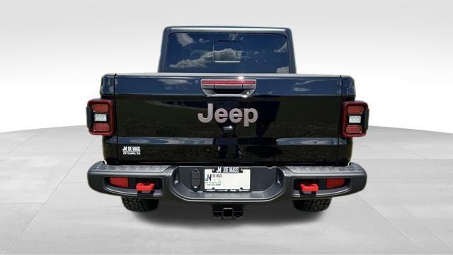 new 2025 Jeep Gladiator car, priced at $51,039