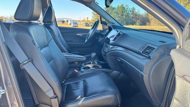 used 2017 Honda Pilot car, priced at $16,711