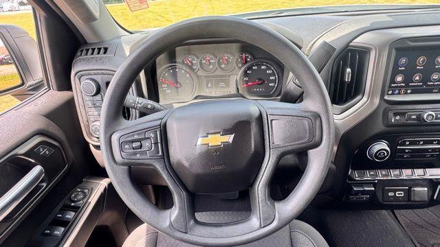 used 2025 Chevrolet Silverado 1500 car, priced at $43,987