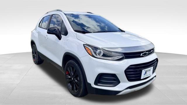 used 2020 Chevrolet Trax car, priced at $13,717