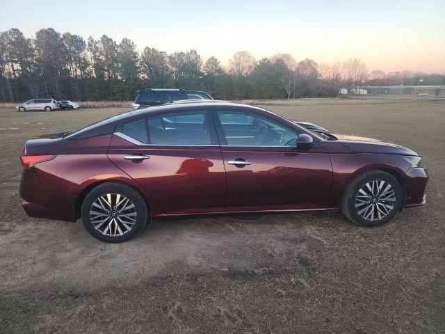 used 2023 Nissan Altima car, priced at $20,488