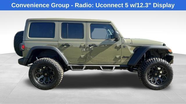 new 2025 Jeep Wrangler car, priced at $70,442