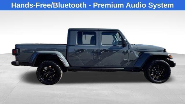 new 2025 Jeep Gladiator car, priced at $40,280