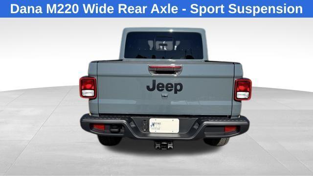 new 2025 Jeep Gladiator car, priced at $40,280