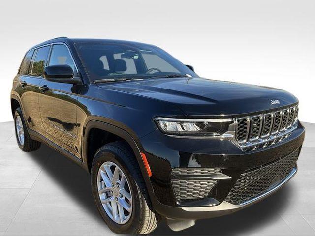 new 2025 Jeep Grand Cherokee car, priced at $33,473