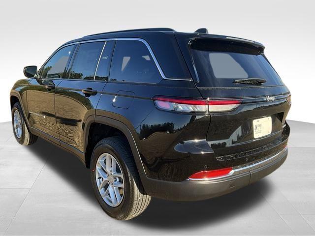 new 2025 Jeep Grand Cherokee car, priced at $33,473