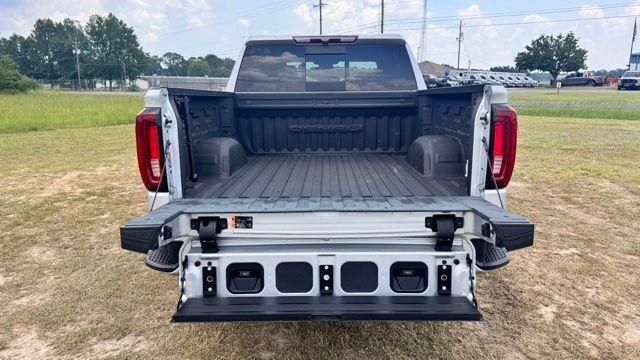used 2022 GMC Sierra 1500 car, priced at $46,487