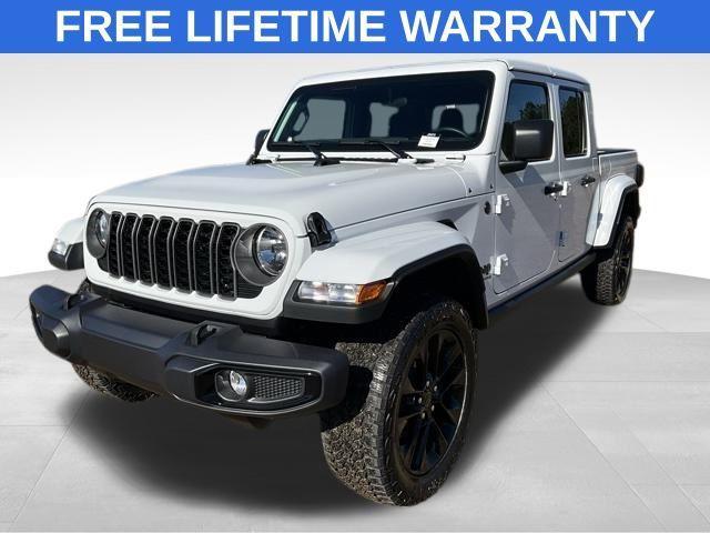 new 2025 Jeep Gladiator car, priced at $39,781