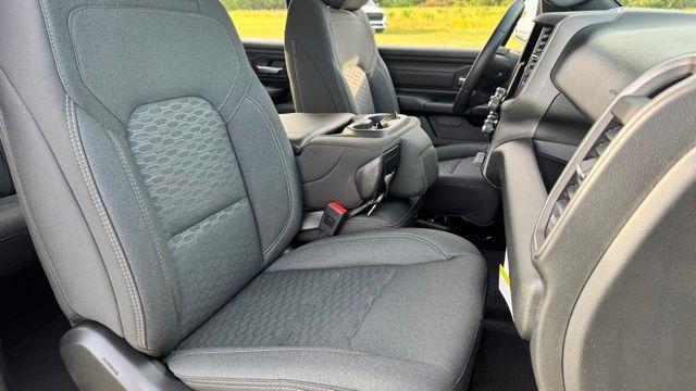 new 2025 Ram 1500 car, priced at $47,397
