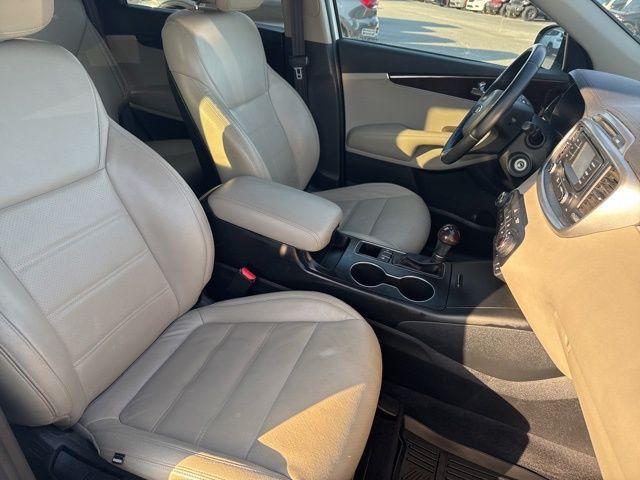 used 2016 Kia Sorento car, priced at $9,411