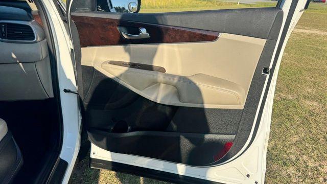 used 2016 Kia Sorento car, priced at $9,411