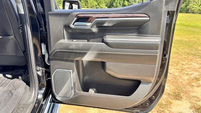 used 2024 GMC Sierra 1500 car, priced at $45,687